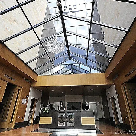 Zenit Hall 88 4* Salamanka