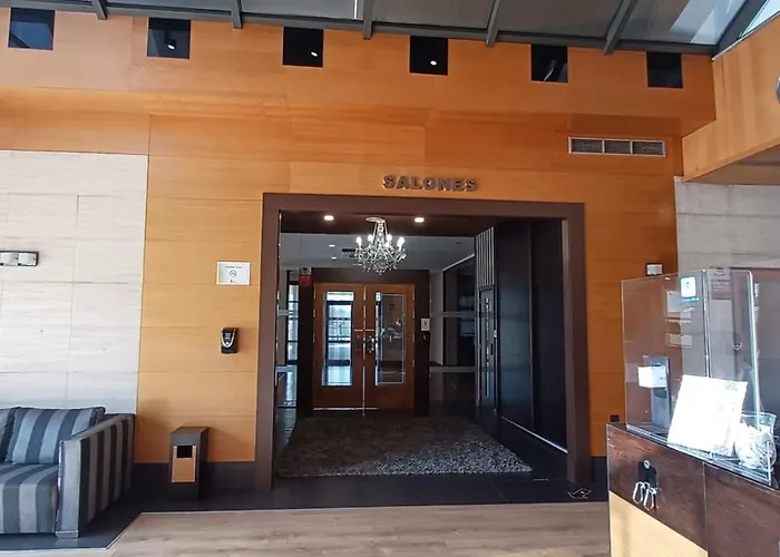 Zenit Hall 88 Aparthotel Salamanca