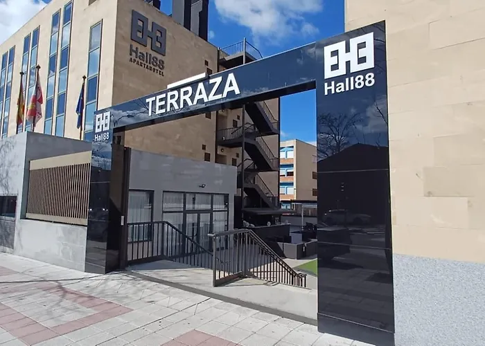 Zenit Hall 88 4* Salamanca