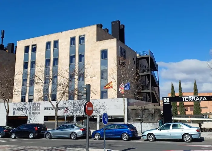 Zenit Hall 88 Aparthotel Salamanca