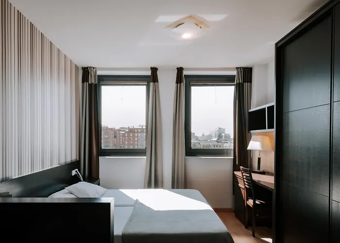 Aparthotel Zenit Hall 88