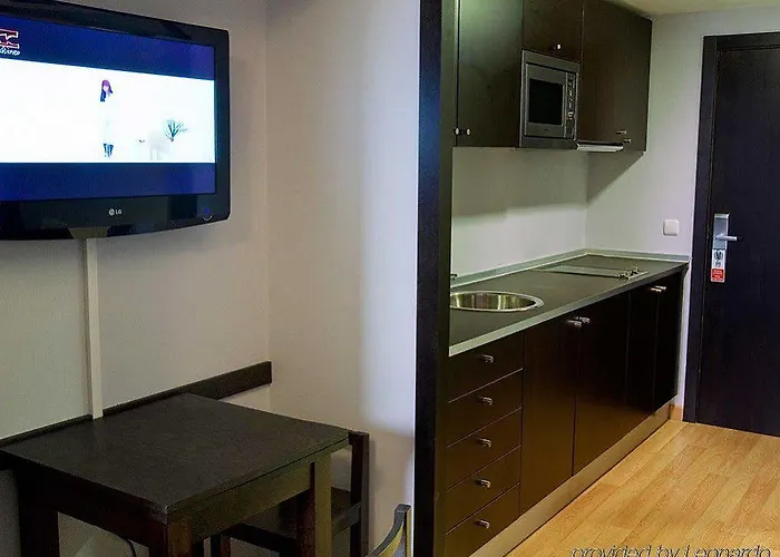 Aparthotel Zenit Hall 88 Salamanca