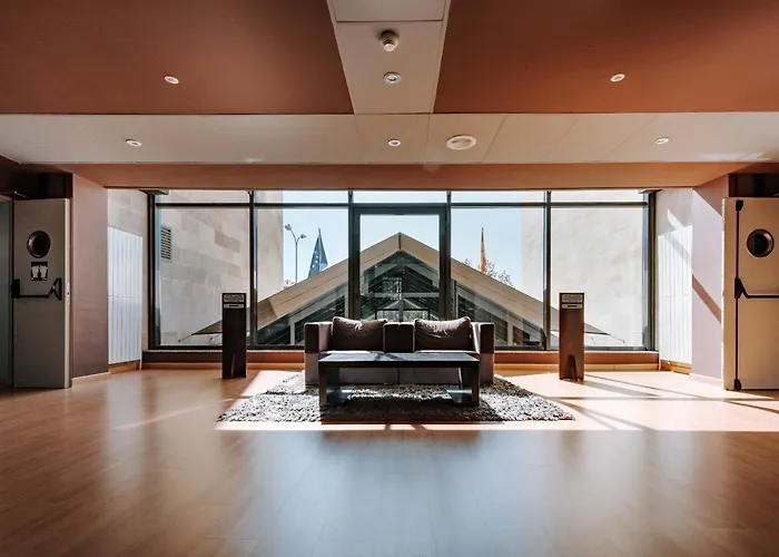 Zenit Hall 88 Aparthotel Salamanca